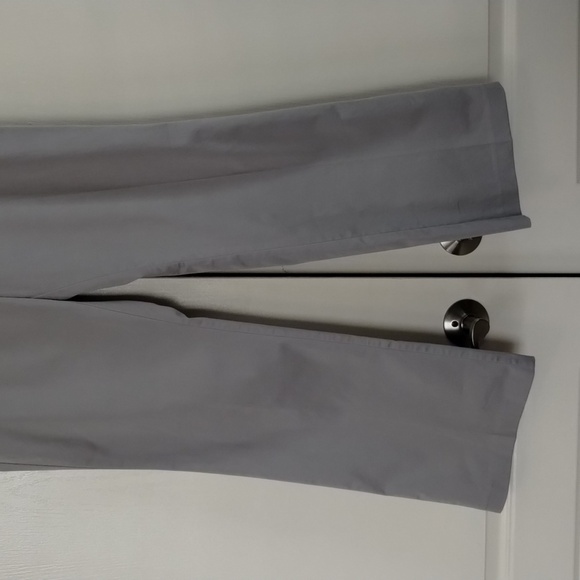 Ann Taylor LOFT women's size 6 petite Julie chino pants light gray - Picture 3 of 11